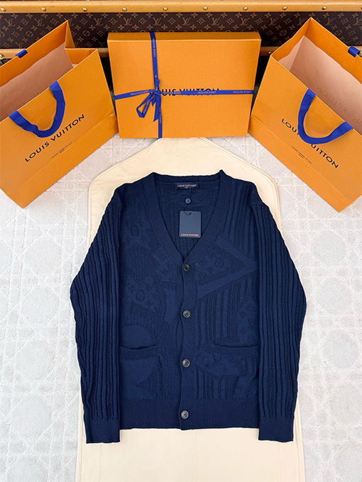 louis vuitton textured cable knit v neck cardigan
